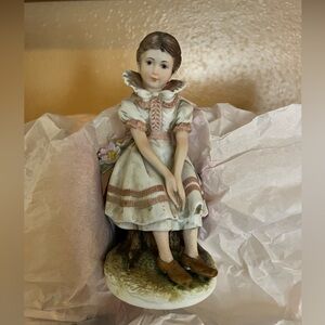 Porcelain Girl Figurine Vintage Lefton "Becky Sharp"